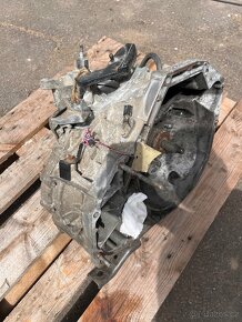 Převodovka TL8 B 002 Dacia Renault 6q - 5