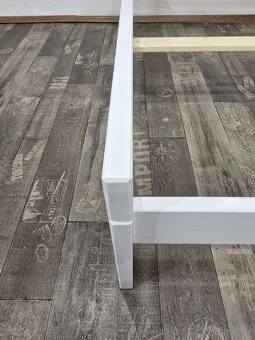 Prodám novou masiv Postel Amor v bílé barvě 180x200 roštem - 5