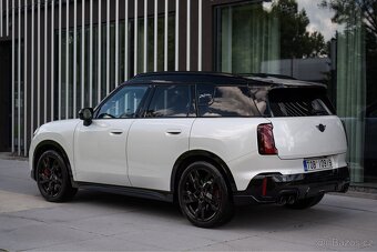 MINI Countryman JCW ALL4 (2024) – 221 kW / 300 koní - 5