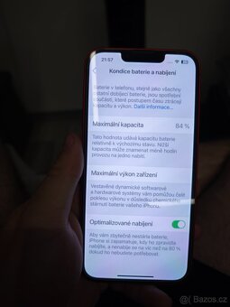 Prodám iPhone 13 128GB (PRODUCT)RED – Krásný stav - 5