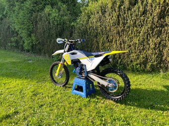 Husqvarna TC 125 - 5