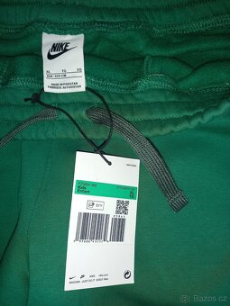 Nike tepláky chlapecké dětské vel. 158-170 - 5