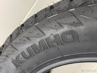 Kumho Road Venture AT52 235/60 R18 107H XL 4Ks celoroční - 5