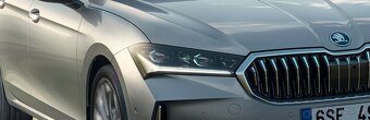Škoda Superb 4 IV prední prave svetlo Matrix led 3P1 - 5