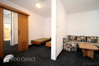 Pronájem rodinného domu s garáží, 2 byty, 148m2, Jundrov - 5