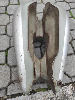 nádrž jawa pérák - 5