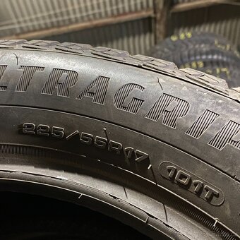 Zimní pneu 225/55 R17 101T Goodyear 8mm - 5