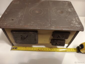 Kovové kamna pro panenky - 5