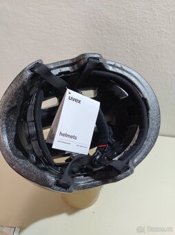Přilba Uvex - 5