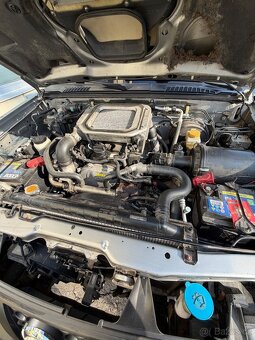 Nissan np300 Navara - 5