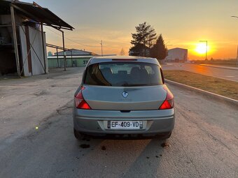 Prodám Renault avantime 2.2dci 2002 191000 - 5