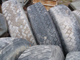 Bezdušová kola 295/80 R 22,5 - 5
