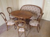 Prodám starožitnou sedací soupravu, sofa, 4 židle, stůl - 5