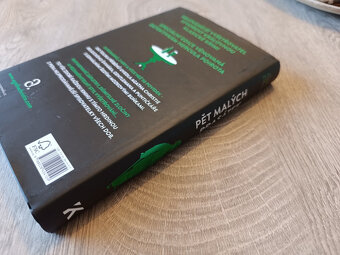 Agatha Christie – Pět malých prasátek (2025), jako nová - 5