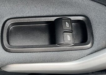 Ford Fiesta 1.25i ZÁMEK Ř.P. PŮVOD ČR manuál 60 kw - 5