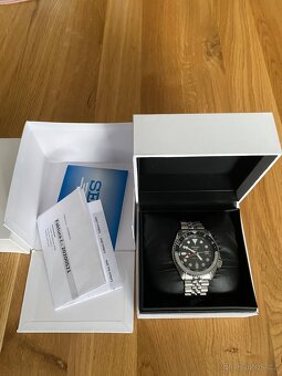 Seiko 5 GMT - 5