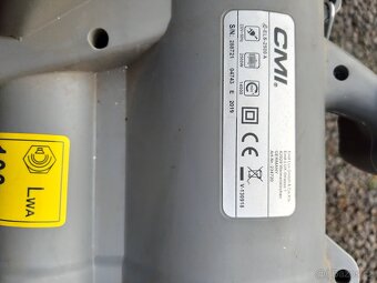 Fukar na listí CMI - 5