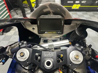 Triumph Street Triple RS 765 - 5