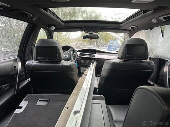 BMW e61 530d M-paket (díly) - 5