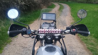 Royal Enfield Himalayan 411 - 5