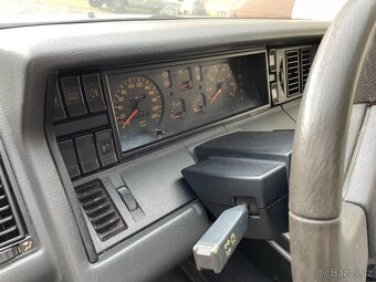 Renault 21 GTS, edice Symphonie, 1.7 66kW, rv.91 - 5