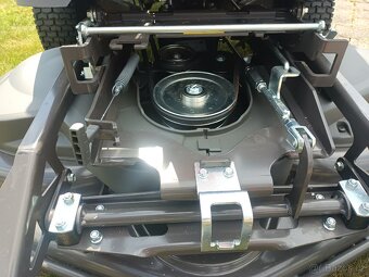 Husqvarna RC 320 Ts AWD - 5