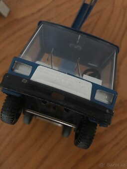 Retro kovové auto, plošina, jeřáb IGRA - 5