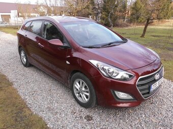 hyundai i30 combi 10.2016-1.6b-88kw-96000km-stk do 1/2027 - 5
