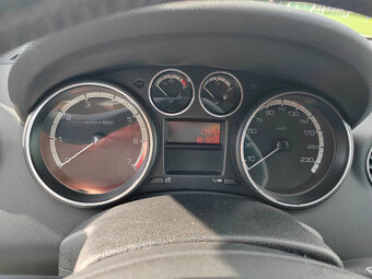 Peugeot 308 - 5