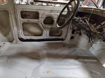 Trabant 1.1 - 5