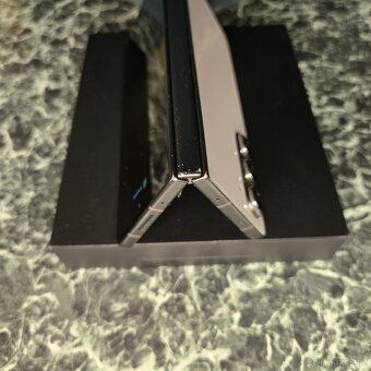 Samsung galaxy Z Fold 5 256/12 GB - 5