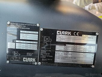 Manipulační vozík VZV CLARK 3.5t LPG - 5