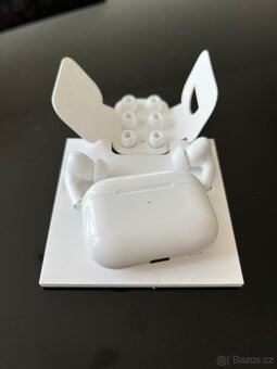 Apple AirPods Pro 2 - 5