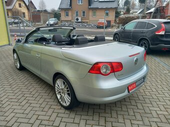 Volkswagen EOS kabriolet 2.0i  VYHŘ.SED, NOVÁ STK,GARANCE - 5