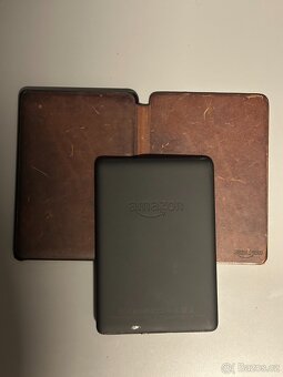 Amazon Kindle Paperwhite 10. gen čtečka knih 8GB + obal 2 - 5
