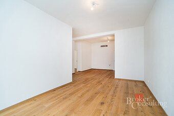 Podnájem, komerční/kanceláře, 110 m2, Jičínská 2348/10, Vino - 5