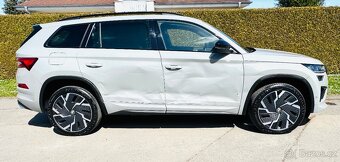 Škoda Kodiaq 2,0 RS DSG 4x4 4/2022 NAVI,LED,PANORAMA,Webasto - 5