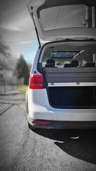 Spací obytná vestavba pro VW touran / VW caddy / caddy maxi - 5