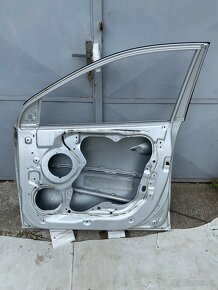HYUNDAI IX35 2009-2017 PRAVÉ PŘEDNÍ DVEŘE - 5