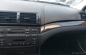 BMW 320 i - 5