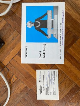 Stolní mandl Veritas - 5