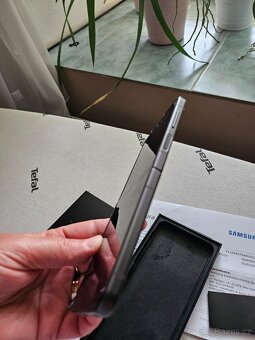 Samsung Galaxy Z Flip 5 Yellow - 5