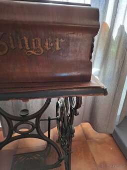 Historický šicí stroj Singer+litina Preciosa - 5