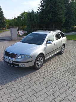 ŠKODA OCTAVIA 2 KOMBI , 2.0 FSI ,6 kvalt - 5