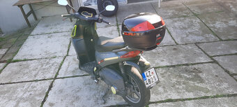 Aprilia Sportciti 200 ccm, 13,8 Kw - 5