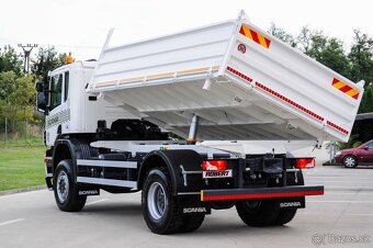 SCANIA P440 4X4 TŘÍSTRANNÝ SKLÁPĚČ / VYKLÁPĚČ 53.000KM EU5 - 5