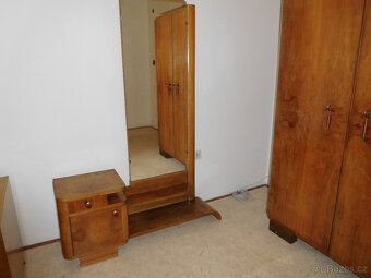 Retro souprava - ložnicový nábytek - 5