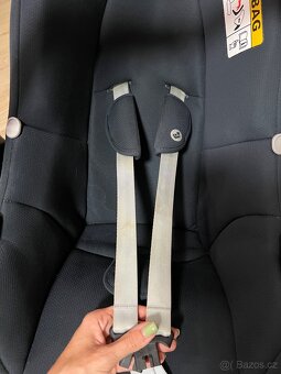 AUTOSEDACKA MAXI COSI TINKA + BAZE - 5