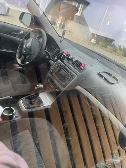 Škoda Octavia 2.0tdi 103kw rok 2013 stk 2027 - 5