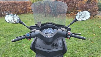 Malaguti Madison 250ie - 5